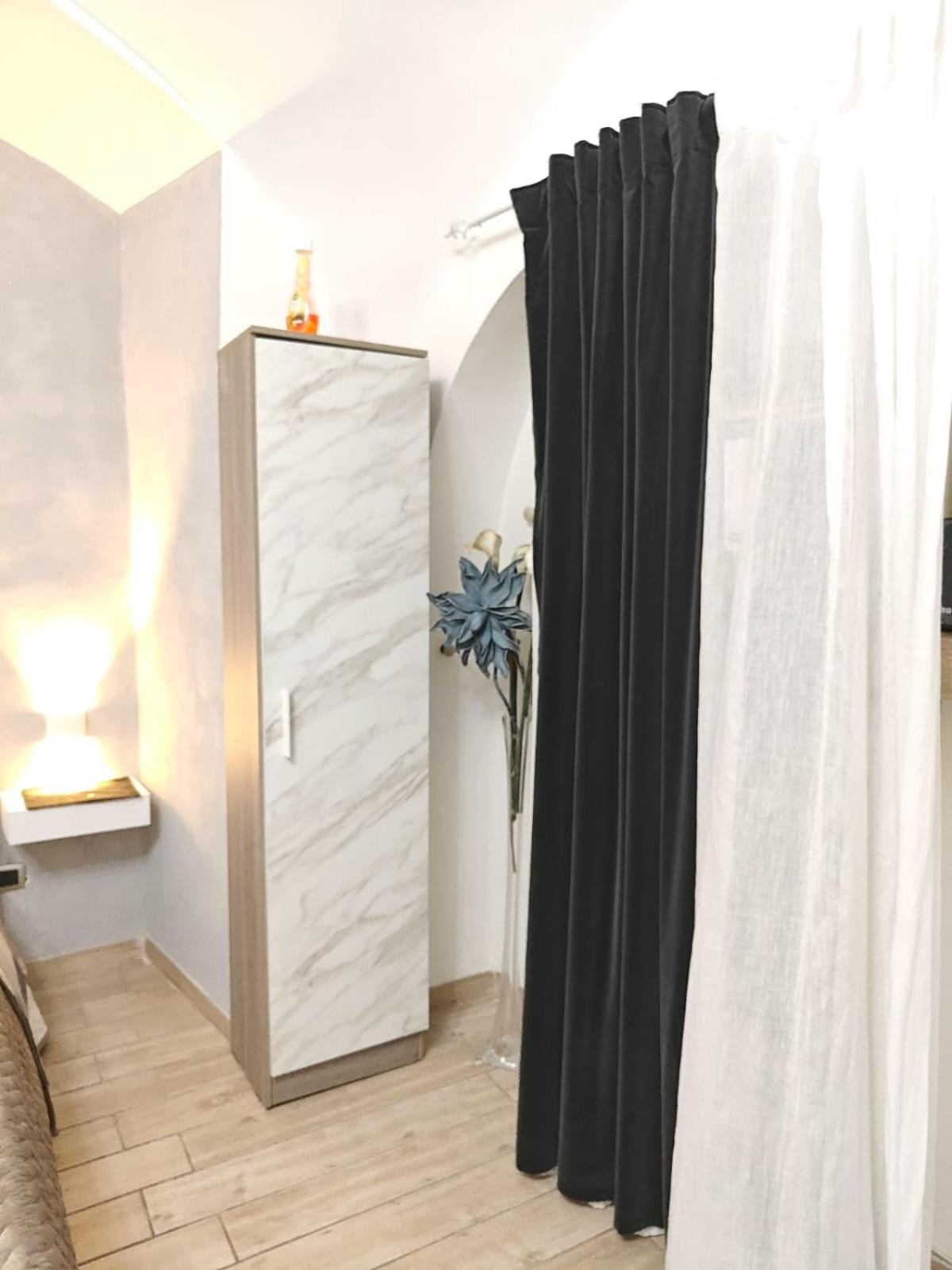 Vallese Suite Quartieri Spagnoli - Napoli Экстерьер фото
