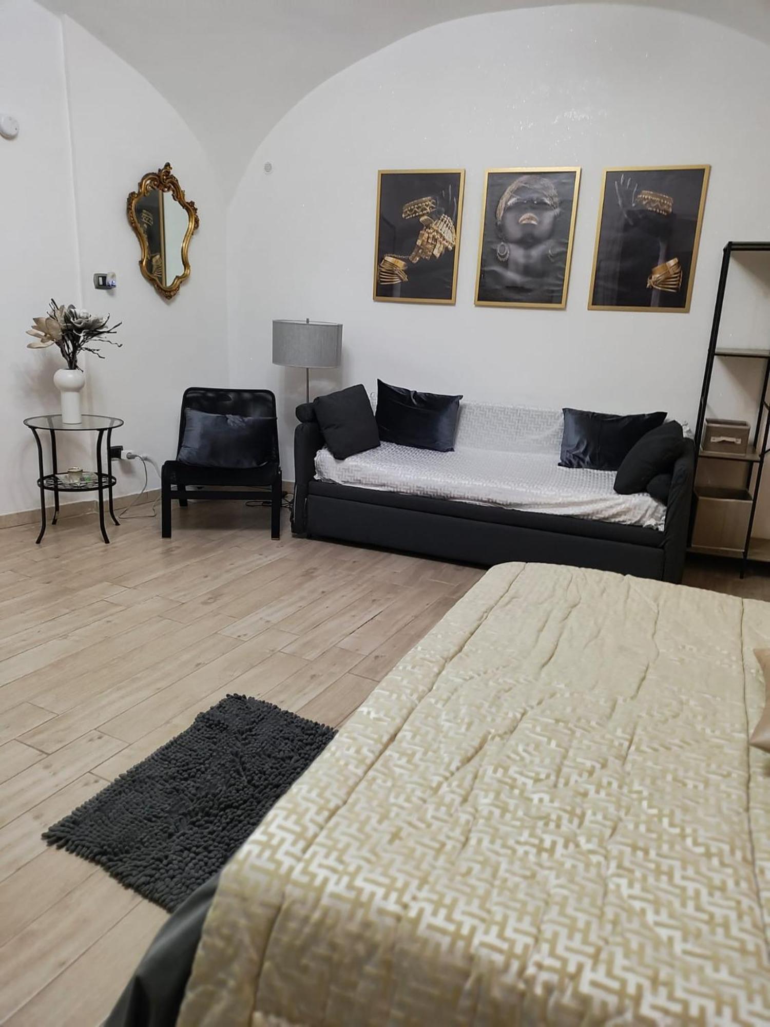 Vallese Suite Quartieri Spagnoli - Napoli Экстерьер фото